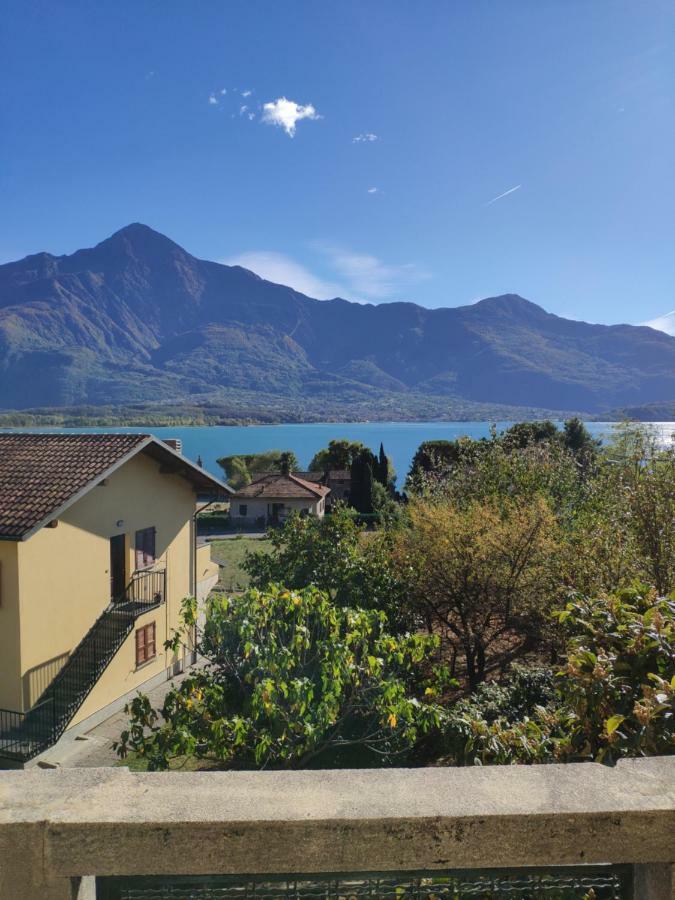 Casa Gialla Gera Lario Exteriör bild