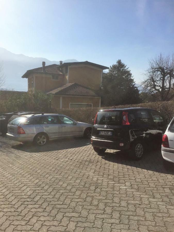 Casa Gialla Gera Lario Exteriör bild
